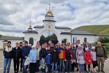 
    Паломническая поездка в Костомаровский Спасский женский монастырь
    Новости
  